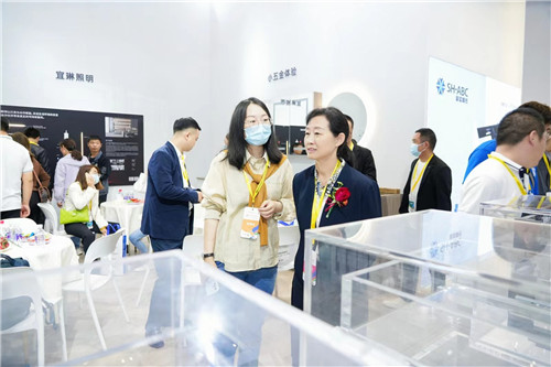 第22屆西安國際家具展盛大開幕，四川技術服務引領行業新風尚